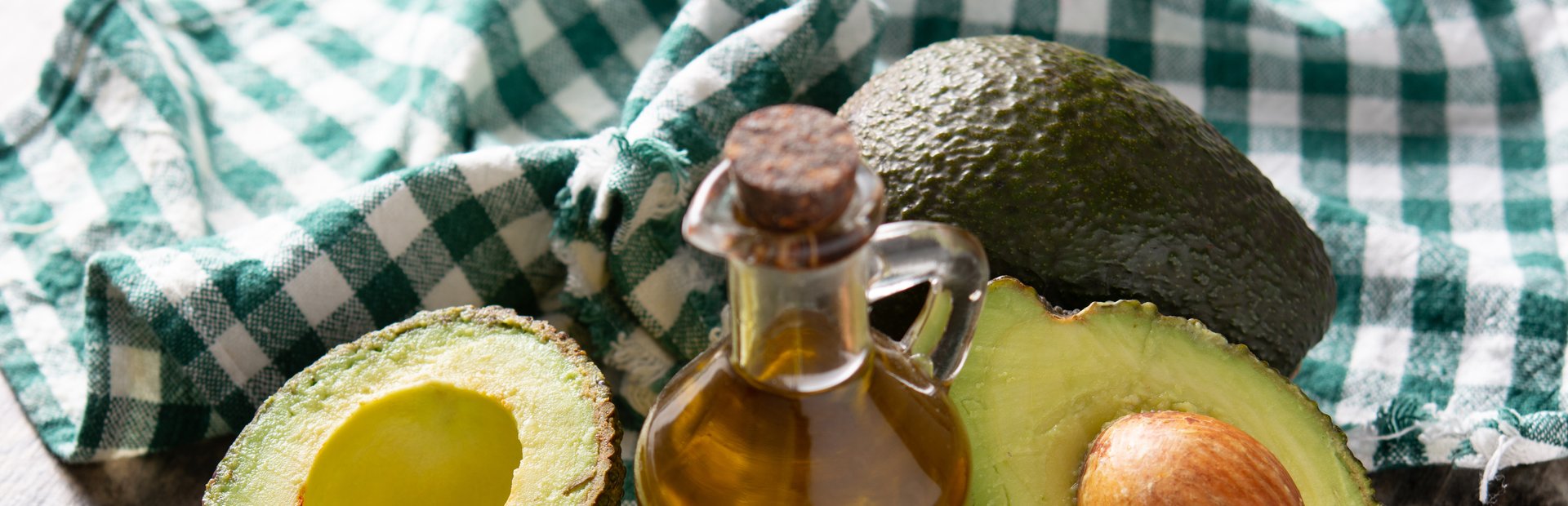 Καλά λιπαρά: Ποιες τροφές να επιλέξεις