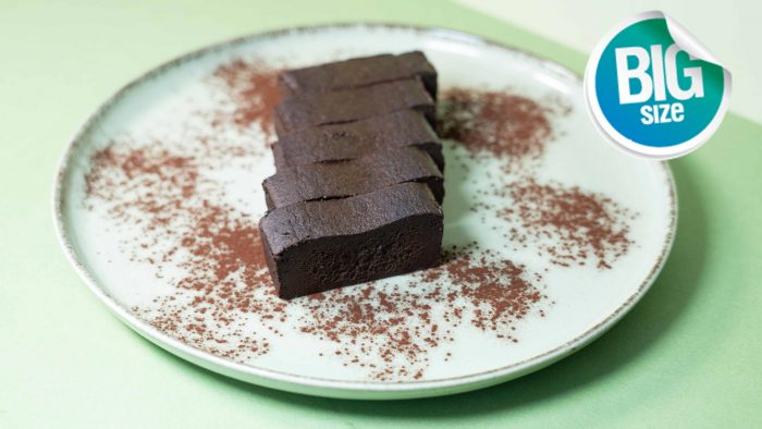 Chocolate protein lava cake XL image